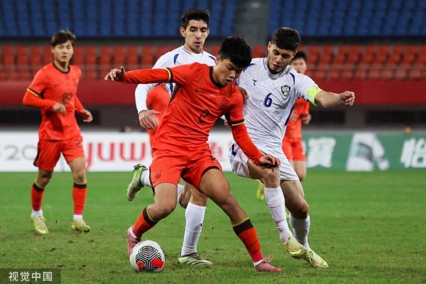 实盘配资排行榜 无缘冠军！汪士钦替补8分钟恶意报复染红 U22国足0比0乌兹别克斯坦