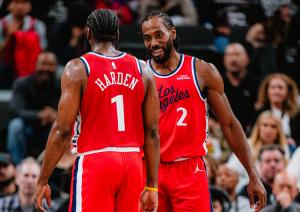 股票配资最新消息 小卡45+7末节20分快船大胜爵士夺6连胜 哈登20+7李凯尔22+8